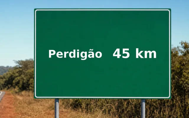 Perdigão - MG Placa de estrada indicando Perdigão a 45 km